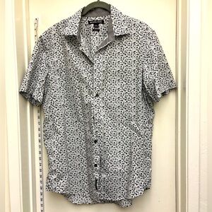 White/ black floral short sleeve shirt